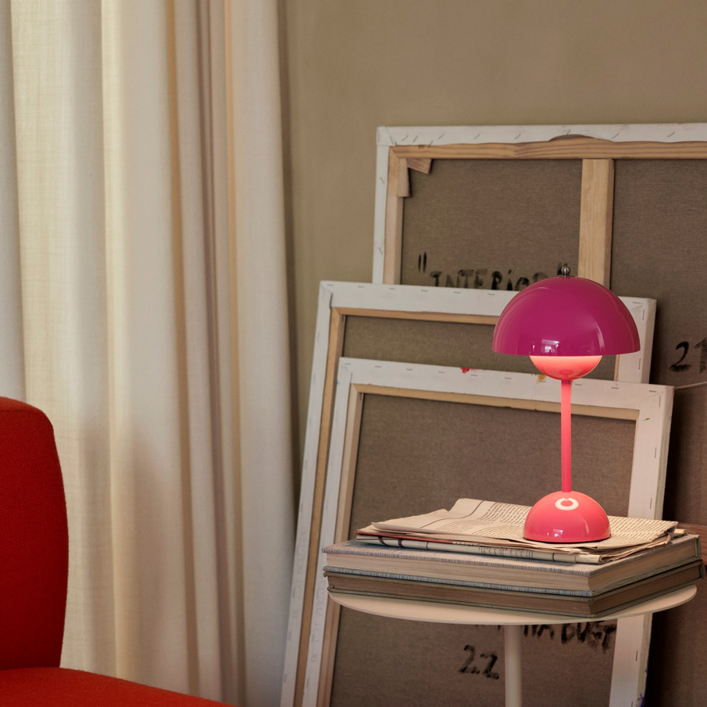 Flowerpot VP9 Portable Lamp